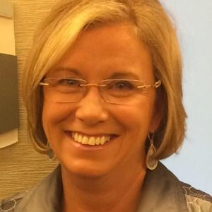 Meet your Posher, Joyce